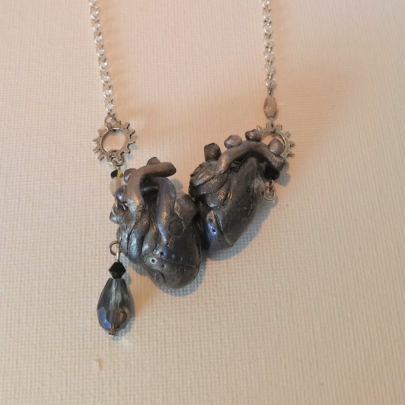 HANDMADE Siamese robot anatomical hearts necklace silver - Picture 8 of 11